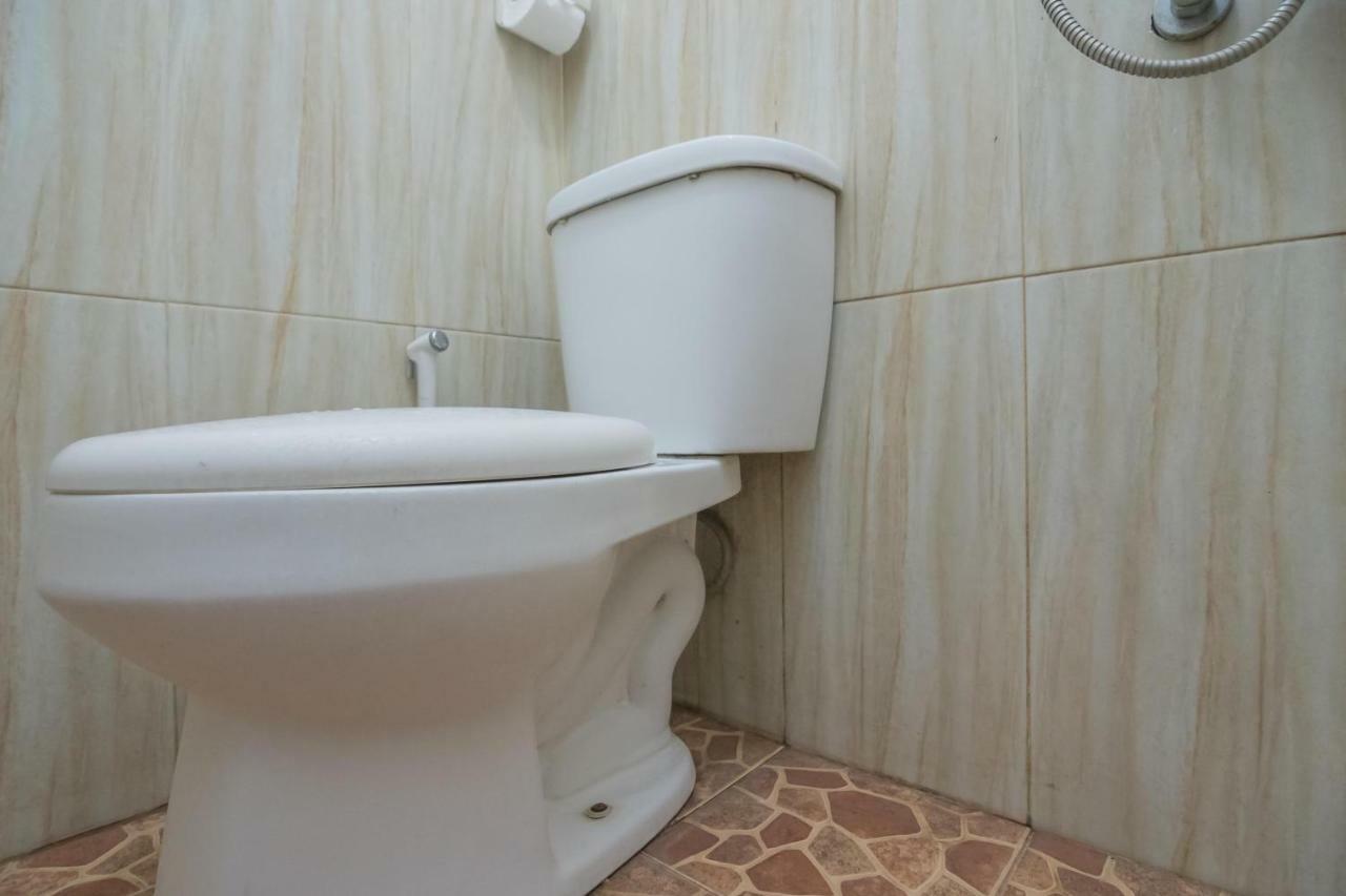 Hotel Reddoorz Near Margahayu Raya Bandung